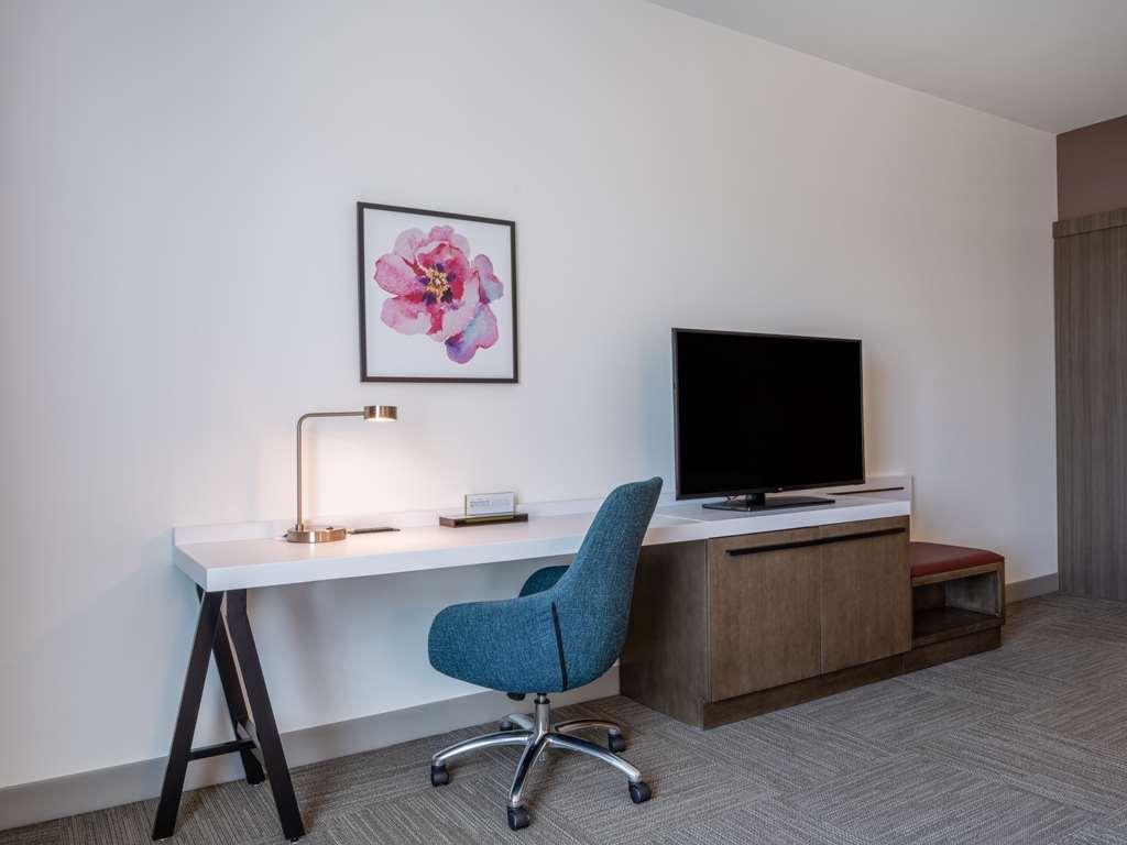 Hilton Garden Inn Jeffersonville Louisville North Стая снимка