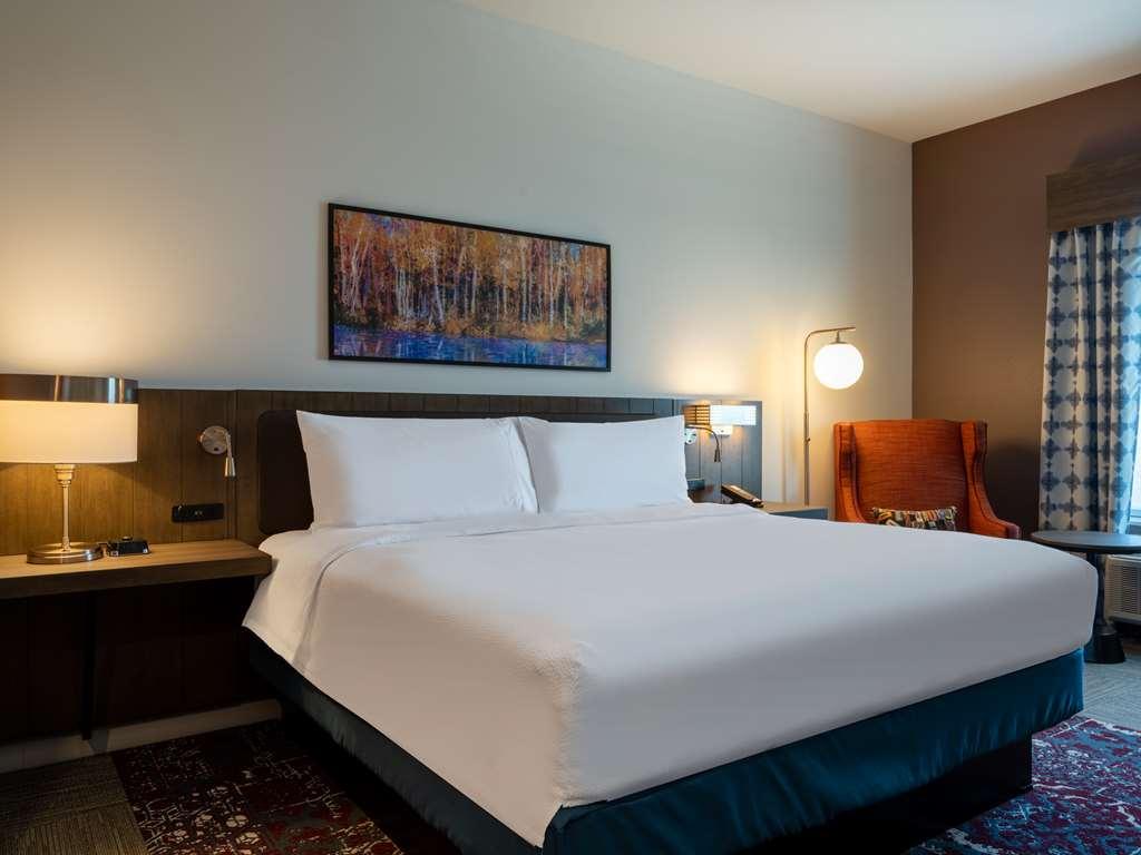 Hilton Garden Inn Jeffersonville Louisville North Стая снимка